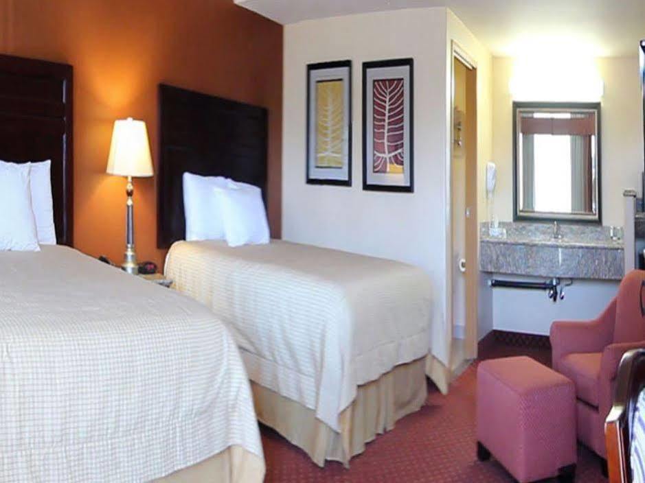 Portofino Inn Burbank Dış mekan fotoğraf