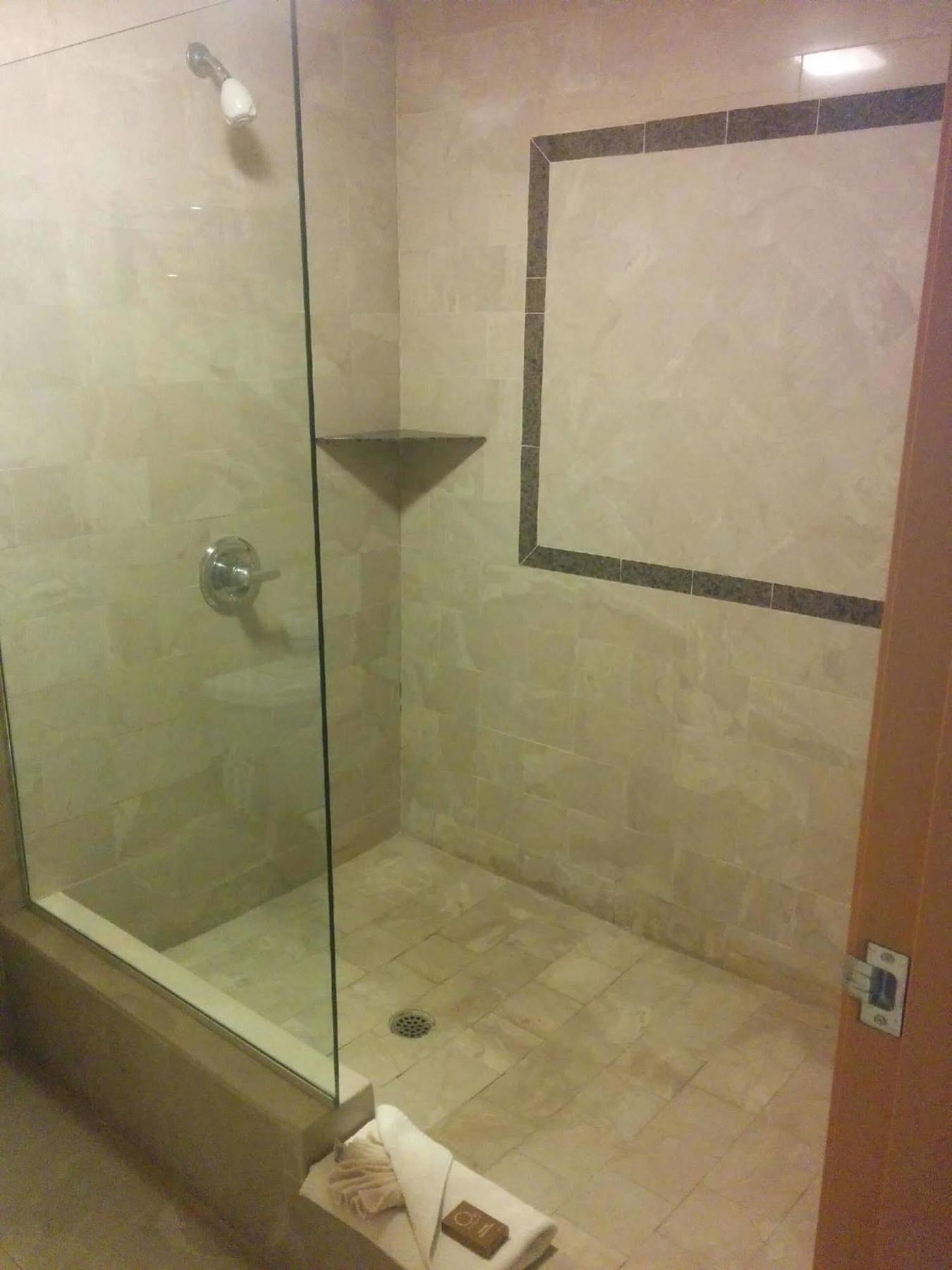 Portofino Inn Burbank Dış mekan fotoğraf